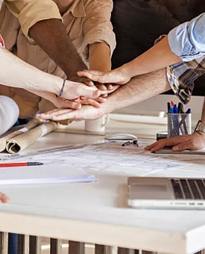 研發團隊，不斷完善和創新